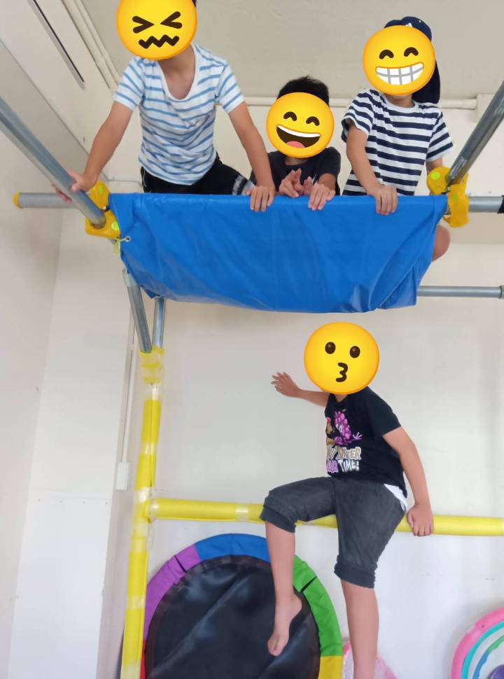 ジャングルジム